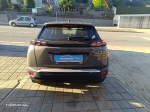 Peugeot 2008 1.2 PureTech Style - 5