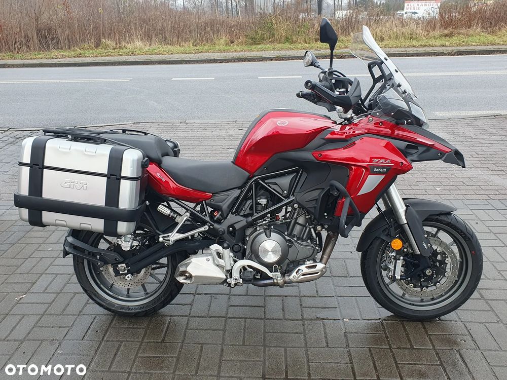 Benelli TRK 502X - 13