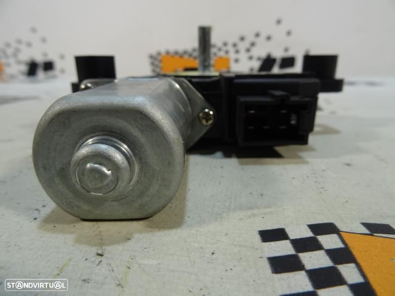 Elevador De Vidro Trás Direito Mercedes-Benz C-Class (W205)  A20590604 - 4