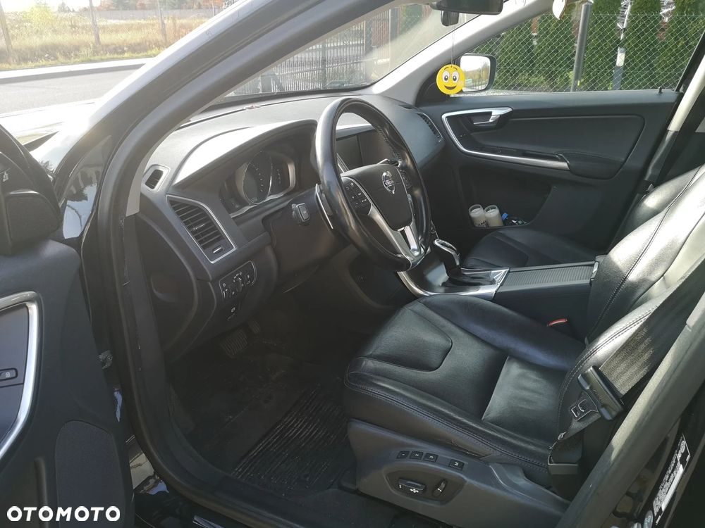 Volvo XC 60 T6 AWD Edition Pro - 14