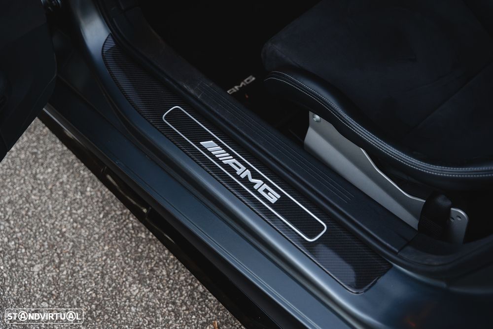 Mercedes-Benz AMG GT R - 31