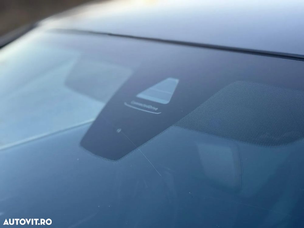 BMW Seria 3 320i Aut. M Sport - 16