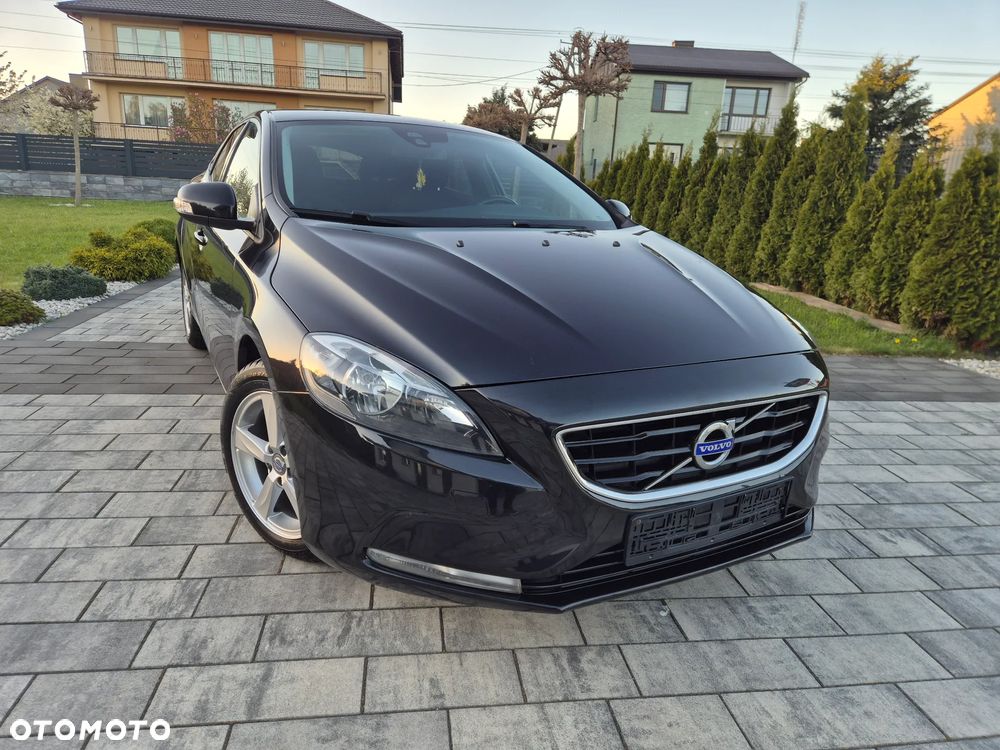 Volvo V40 D2 - 4