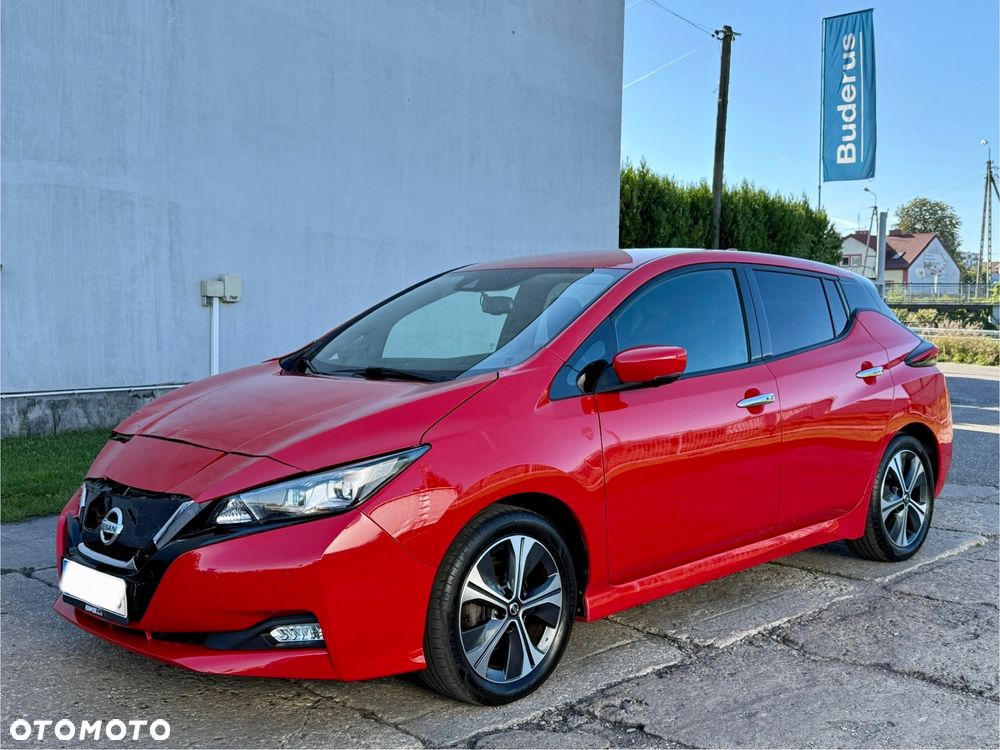 Nissan Leaf - 1
