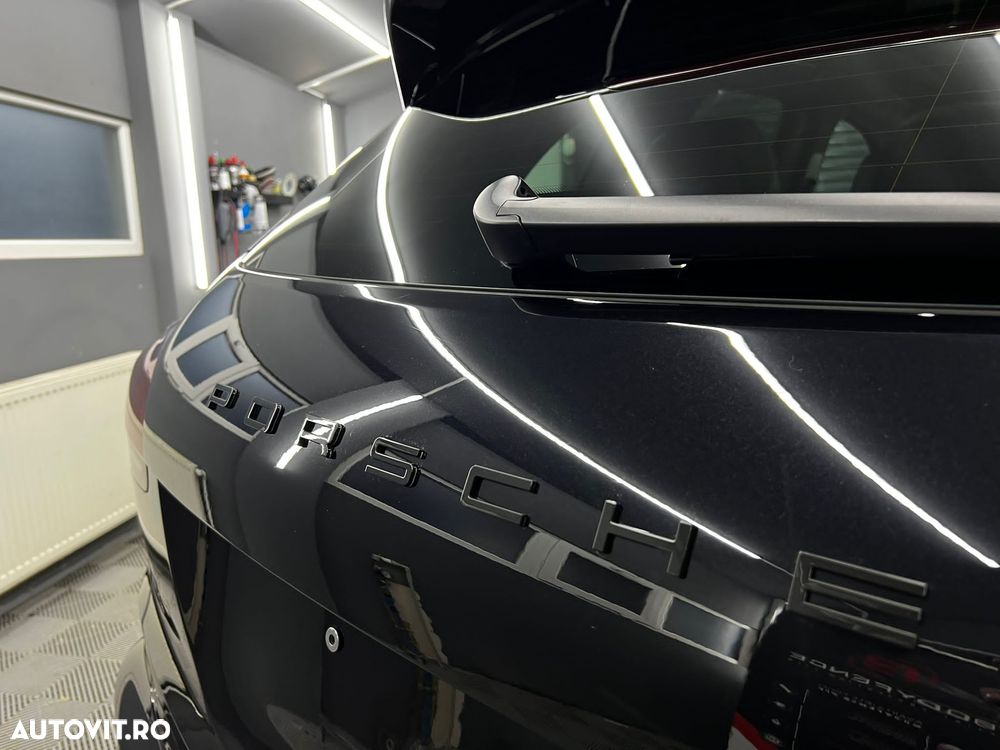 Porsche Cayenne Platinum Edition - 11