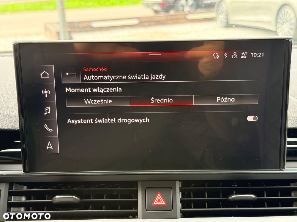 Audi A4 Avant 35 TFSI S tronic S line - 28