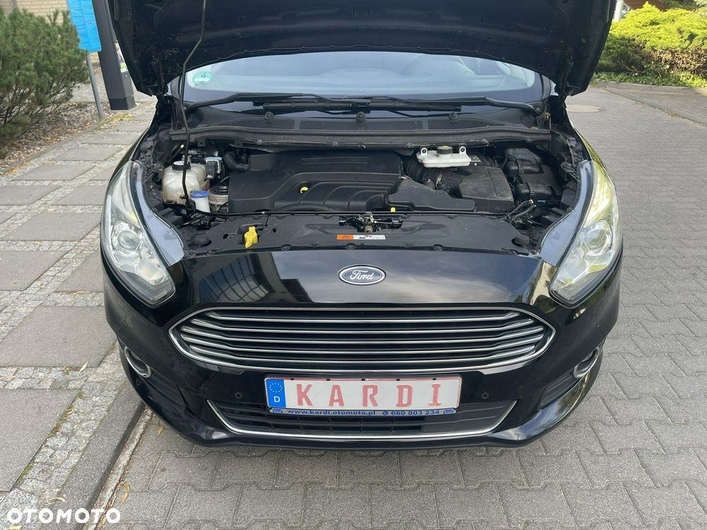 Ford S-Max - 30