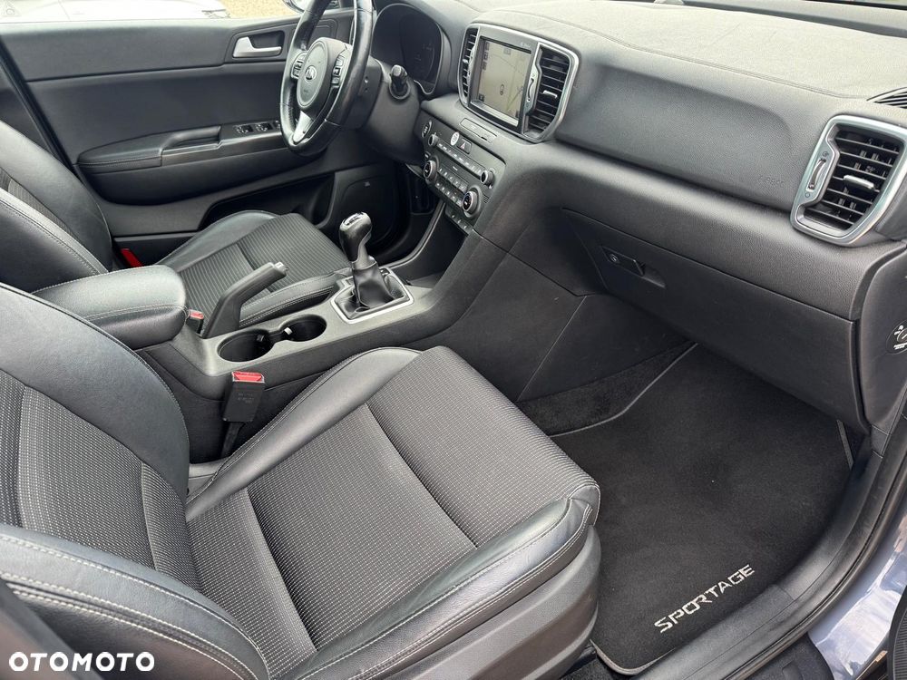 Kia Sportage 1.7 CRDI 2WD Spirit - 9