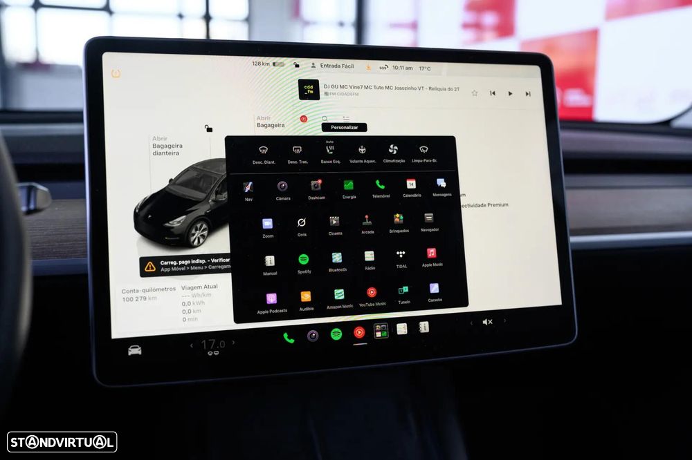 Tesla Model Y Long Range Dual Motor AWD - 36