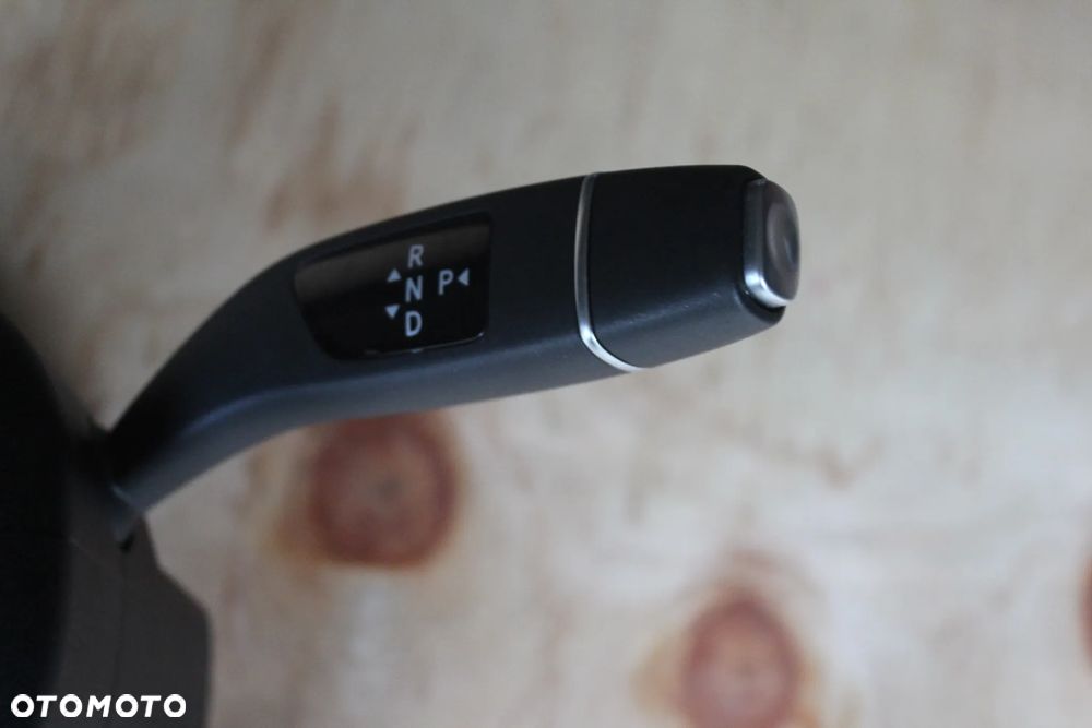 PRZEŁĄCZNIK ZESPOLONY MANETKI TAŚMA MERCEDES W213 A2139007310 2018 - 4