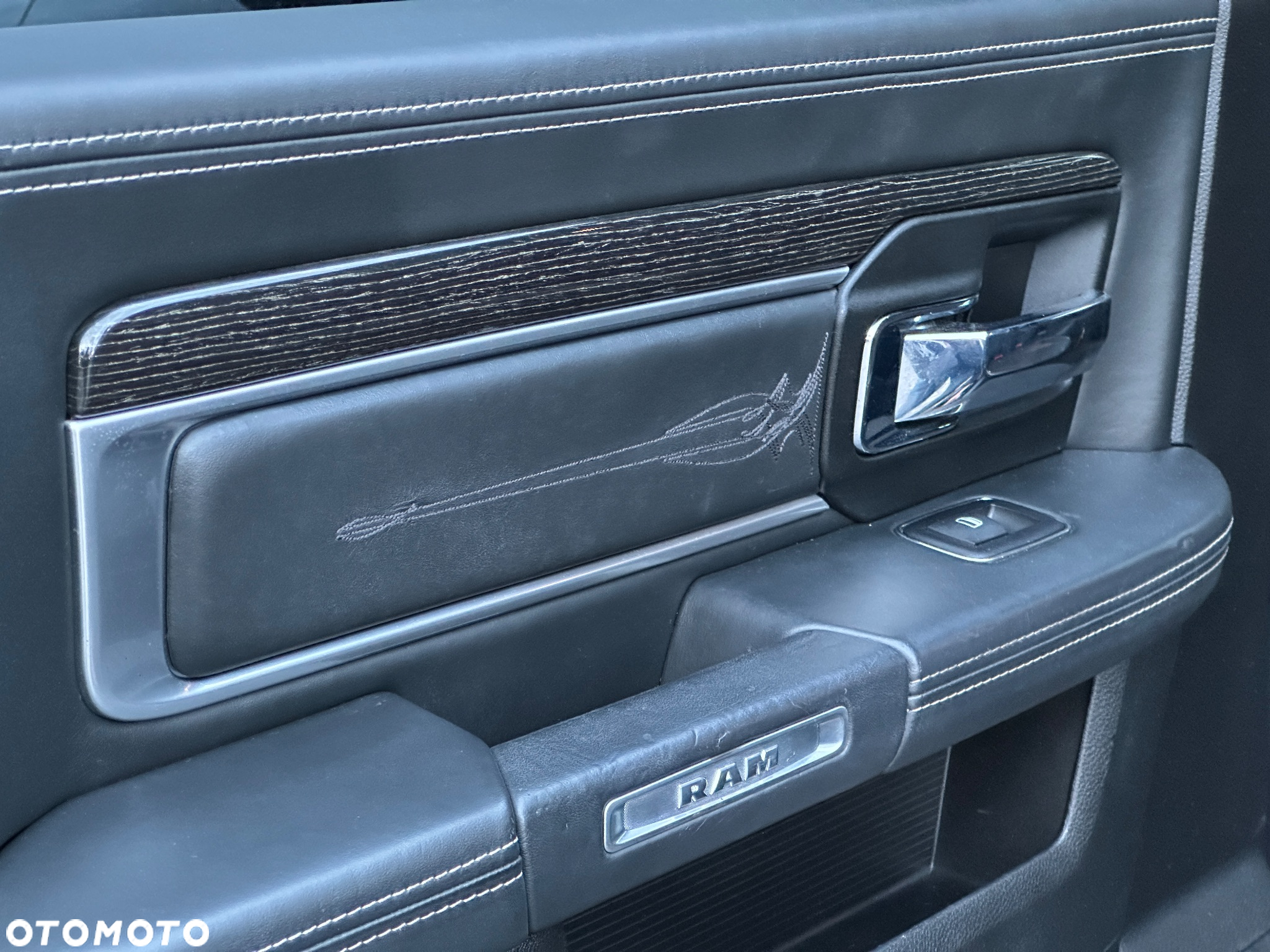 RAM 1500 - 14