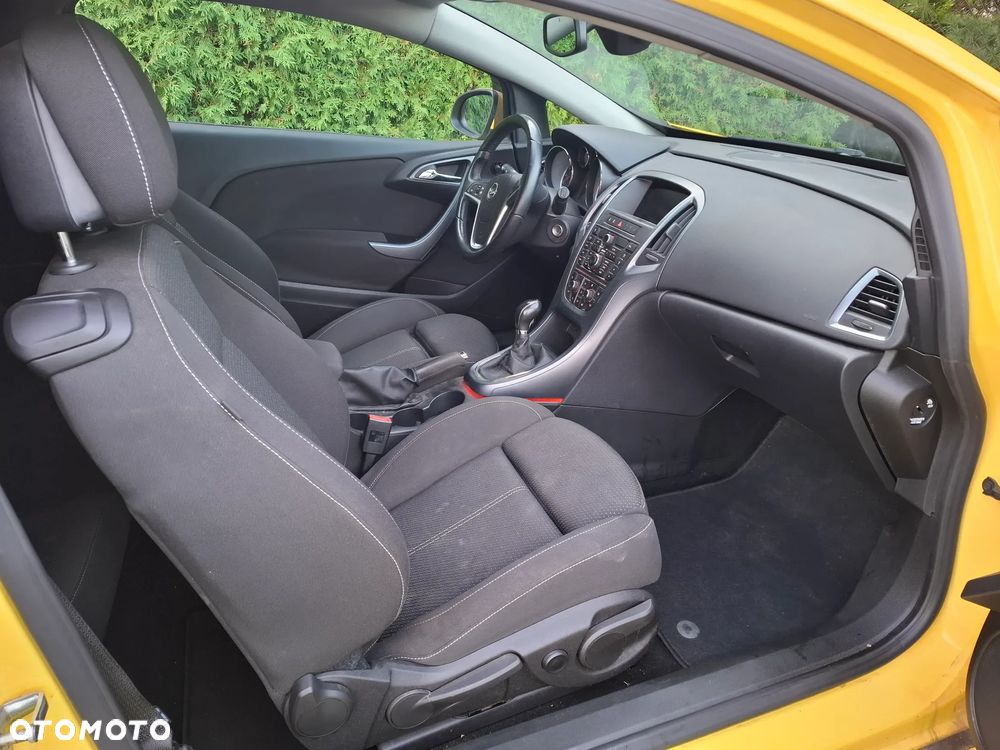 Opel Astra - 9