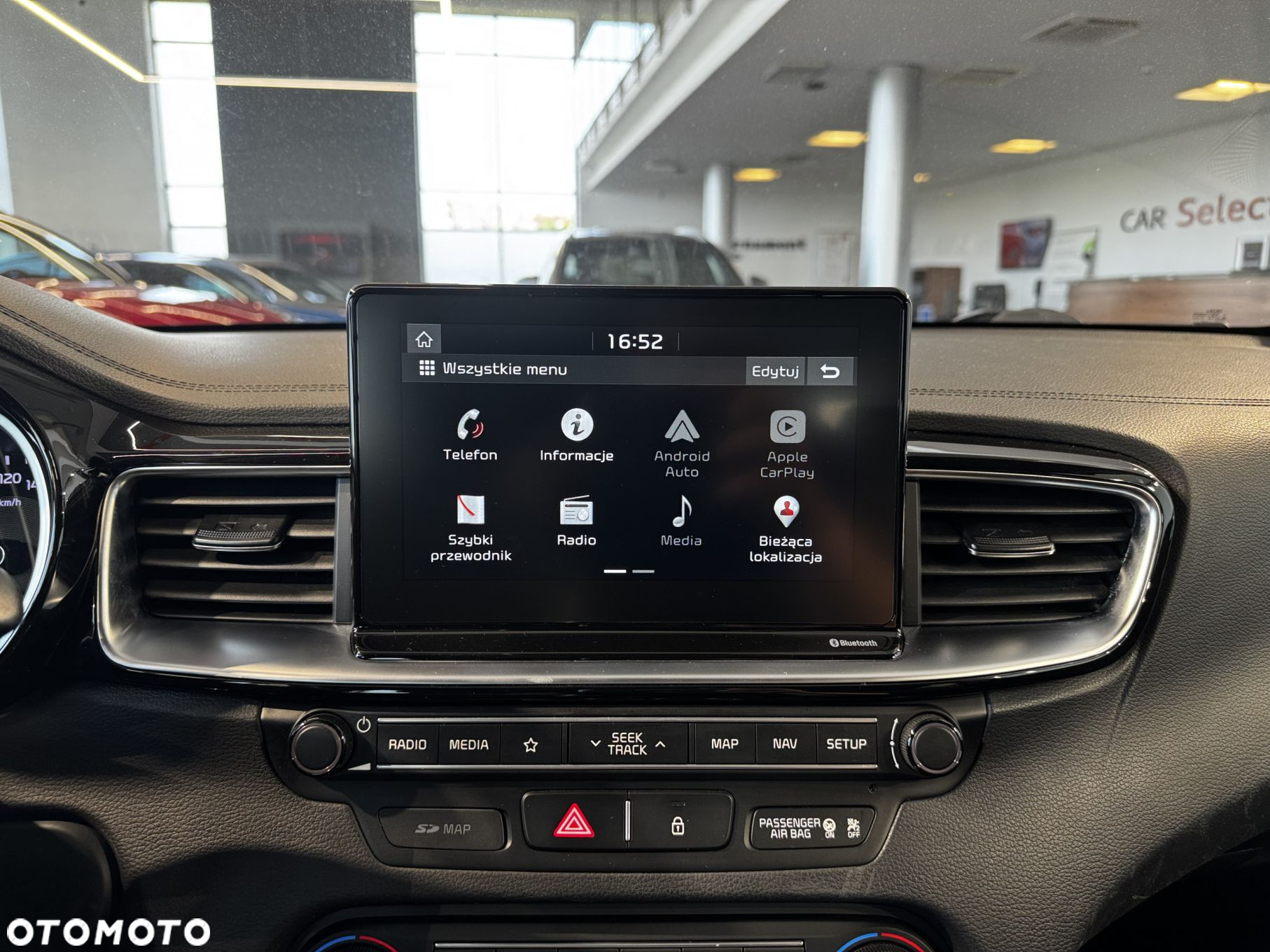Kia Ceed - 27