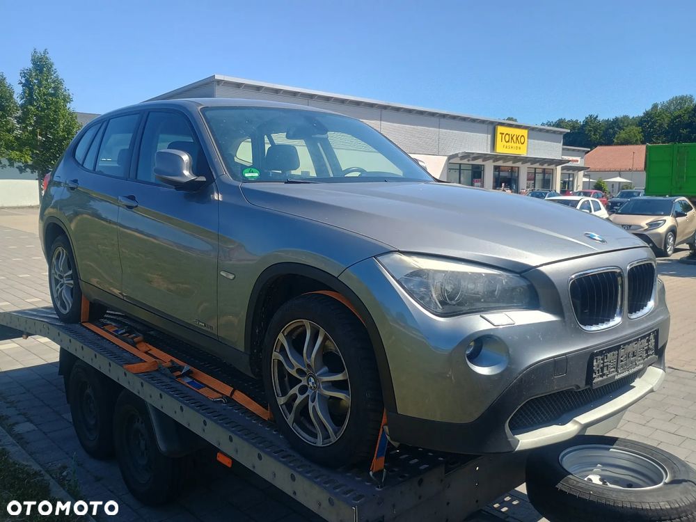 BMW X1 sDrive18i xLine - 2