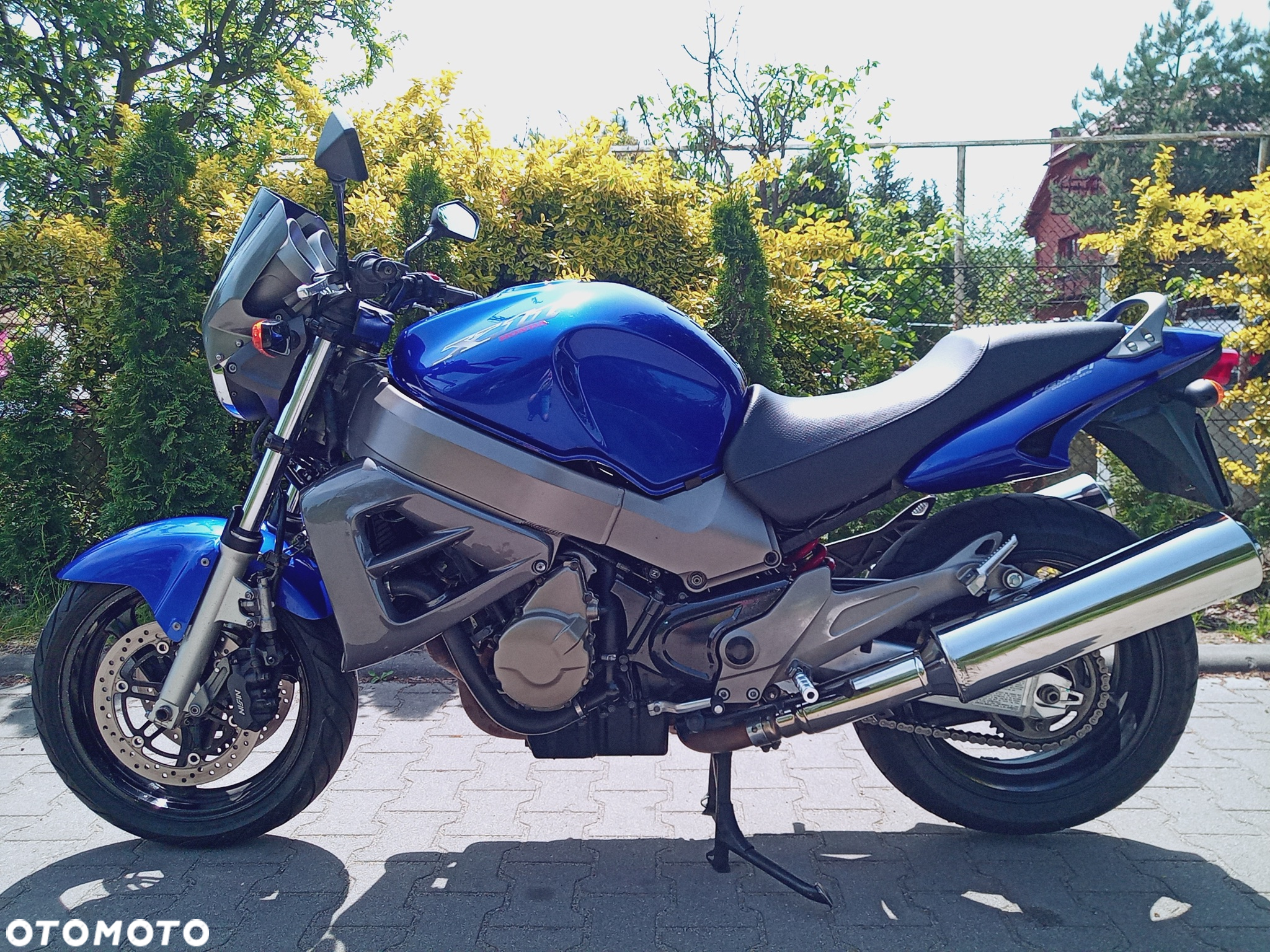 Honda X11 - 8