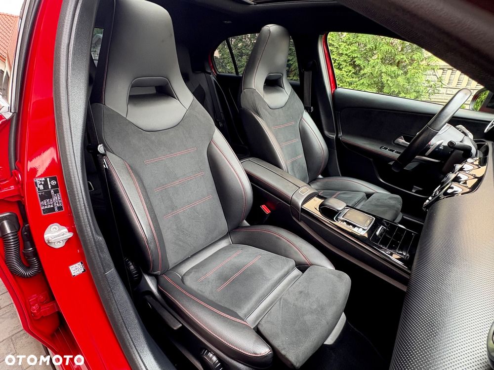 Mercedes-Benz Klasa A 180 d 7G-DCT AMG Line - 38