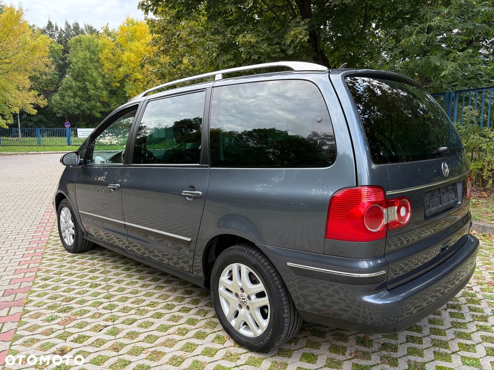 Volkswagen Sharan - 2