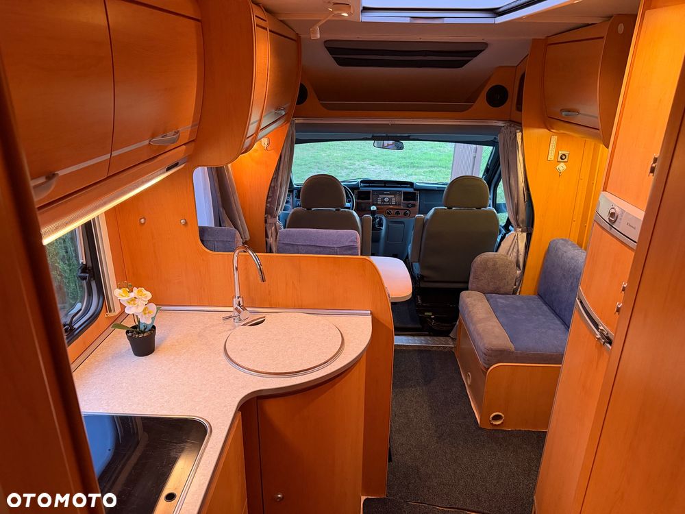 Ford Hymer - 6