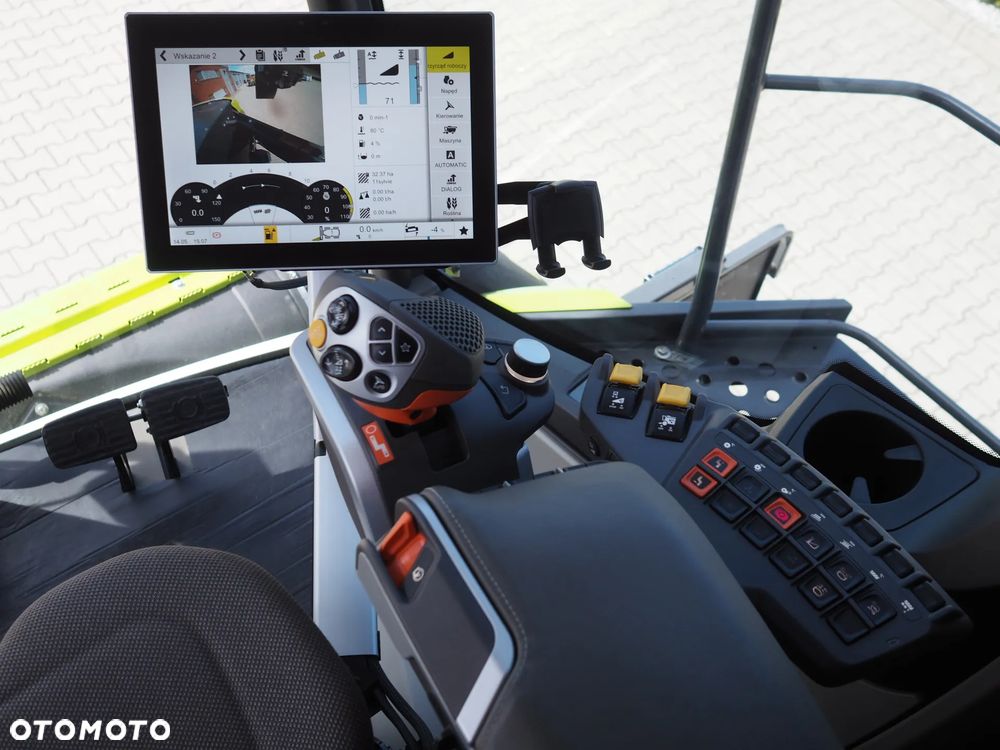 Claas Trion 750 CEMOS + V770 - 7
