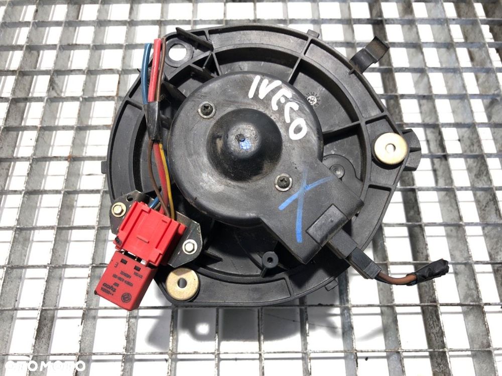 DMUCHAWA NAWIEWU  IVECO DAILY III Skrzynia 1997 - 2009 35 C 12 V, 35 S 12 V (AGKA43A2, AGKB43A2, - 2