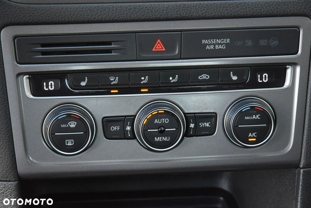 Volkswagen Golf Sportsvan - 27