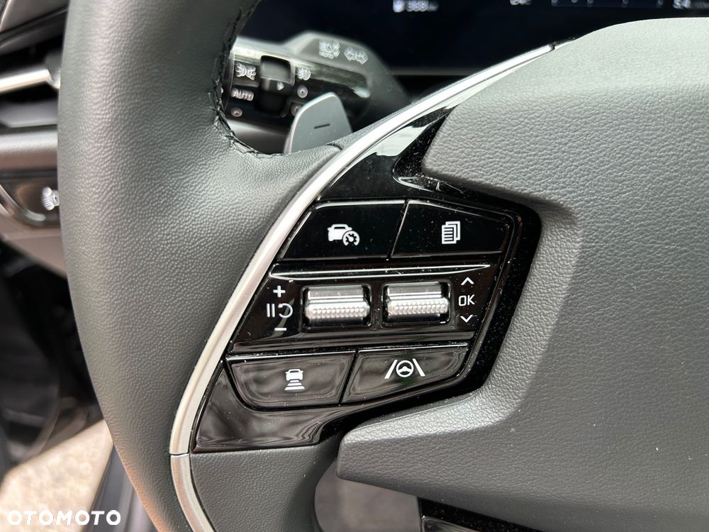 Kia Niro 1.6 GDI Hybrid Business Line - 26