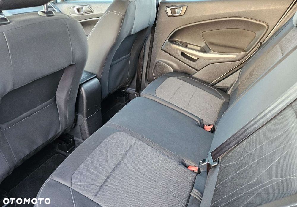 Ford EcoSport - 10