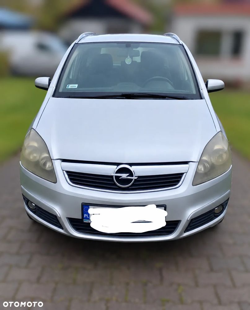 Opel Zafira 2006 photo 2