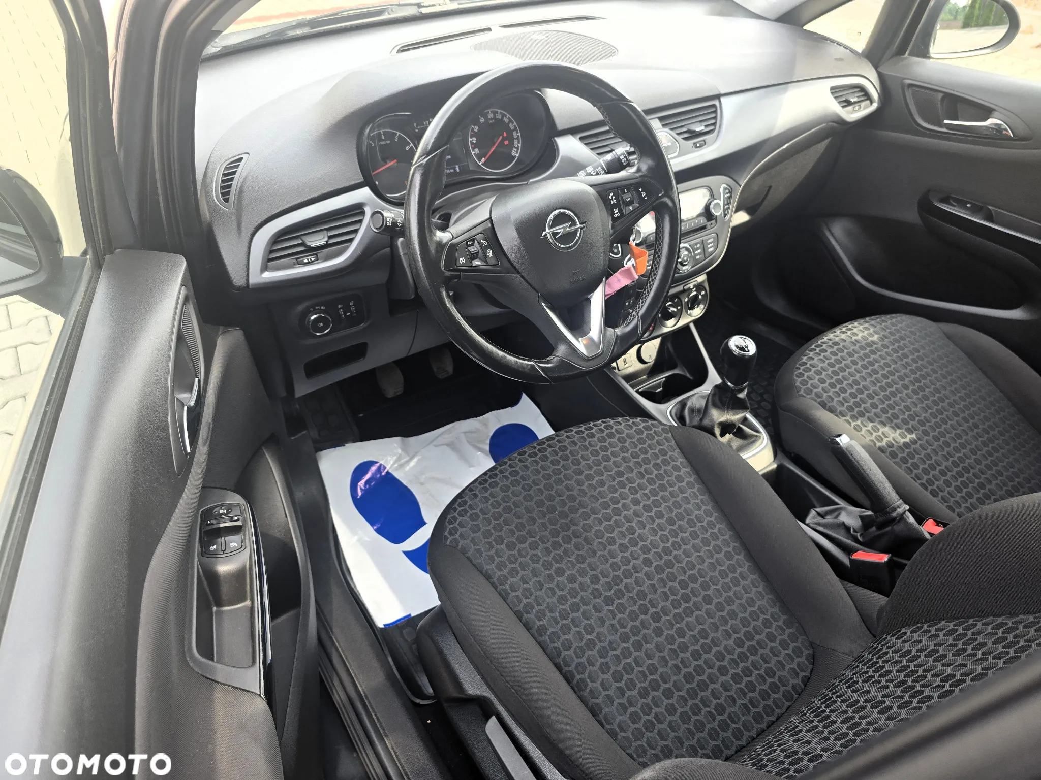 Opel Corsa 1.4 Cosmo - 18