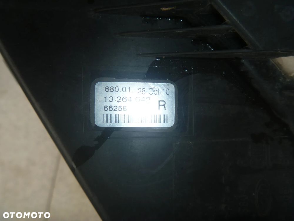 OPEL ASTRA J IV 2009-2012 HALOGEN PRAWY ORYGINAŁ - 2
