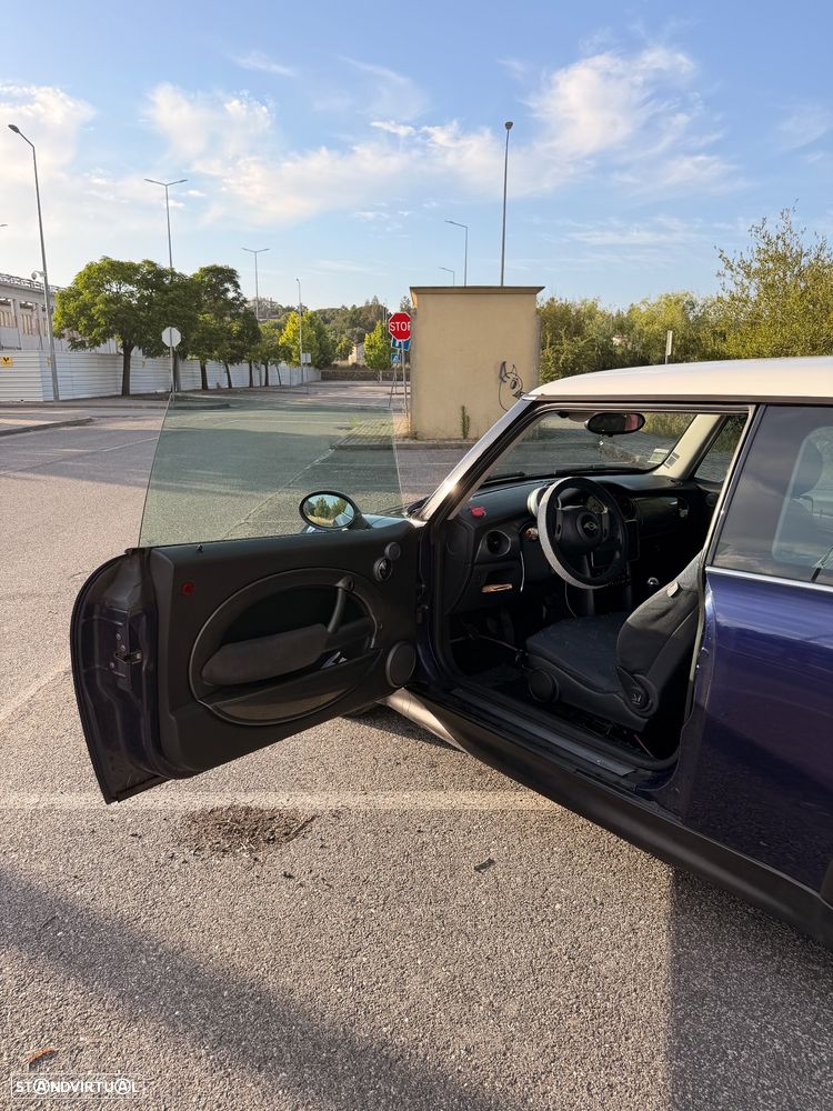 MINI 3 Portas One 1.4 D - 7