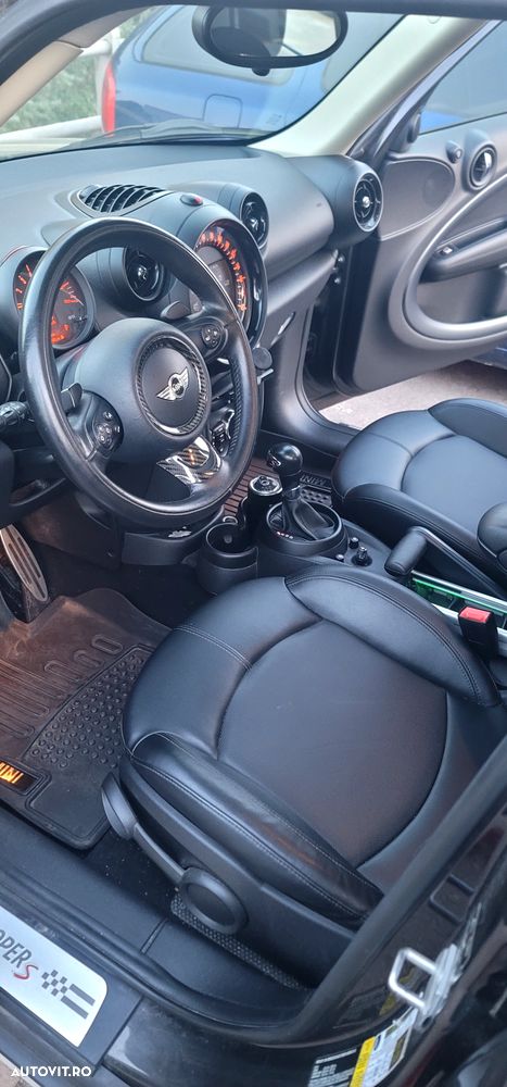 Mini Countryman - 10