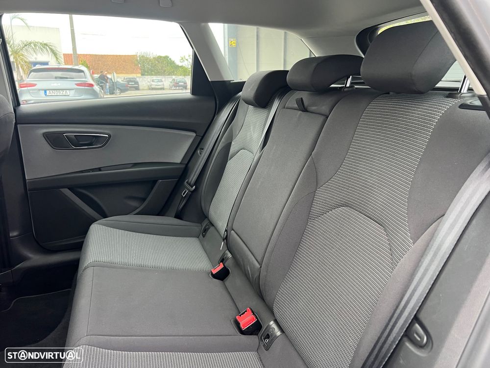 SEAT Leon ST 1.6 TDI S&S DSG Xcellence - 17
