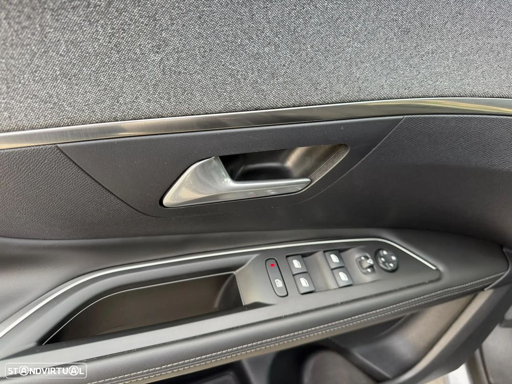 Peugeot 3008 1.6 BlueHDi Allure EAT6 - 20