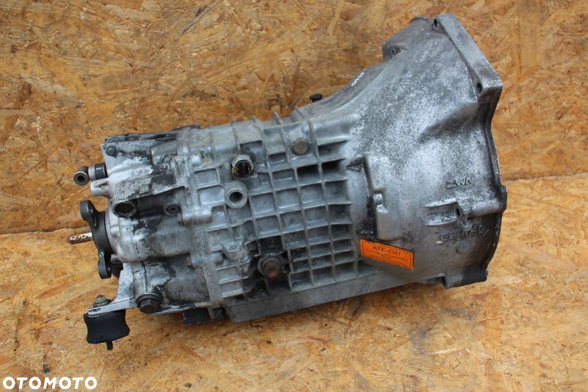 Skrzynia Biegów BMW m30 3.0 3.5 e32 e34 e28 manualna 5 biegów 2600130292 - 1