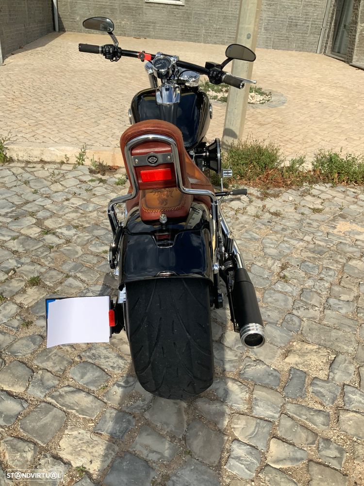 Harley-Davidson Breakout - 19