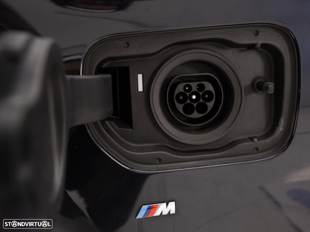 BMW 530 e iPerformance Pack M - 14