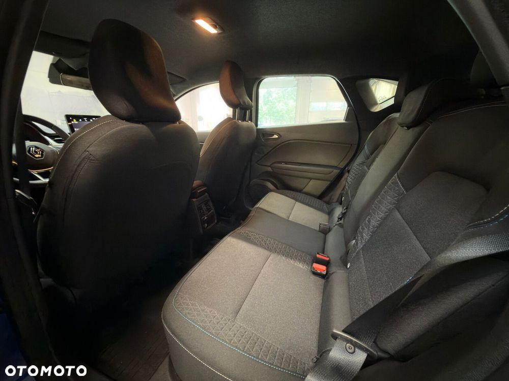 Renault Captur - 26