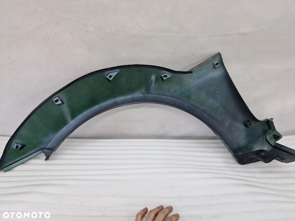 SUZUKI JIMNY 98-12 PRAWA PRZEDNIA PRZÓD LISTWA / NAKŁADKA BŁOTNIKA , NR 77530-81A00 / 77530E81A00-100 , NR AUKCJI NB80 - 8