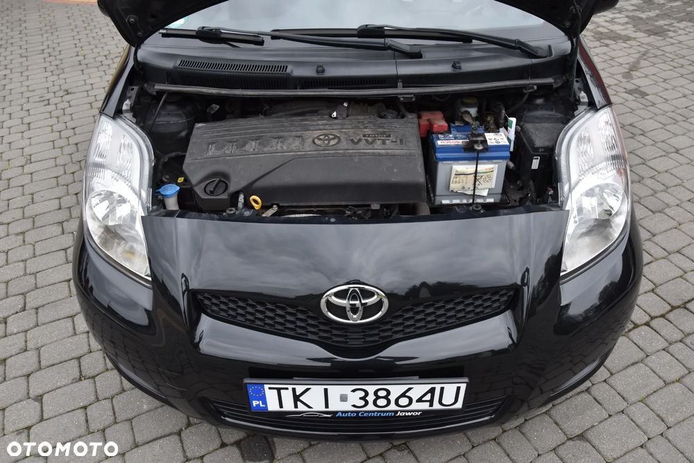 Toyota Yaris 1.33 VVT-i Executive - 15