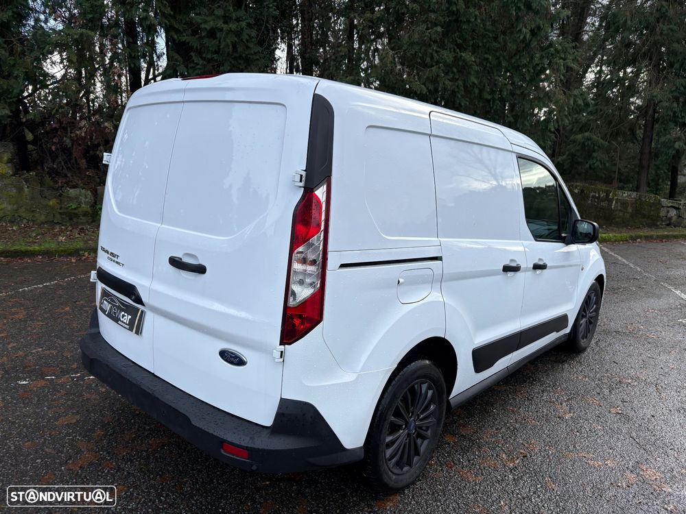 Ford Transit Connect - 16