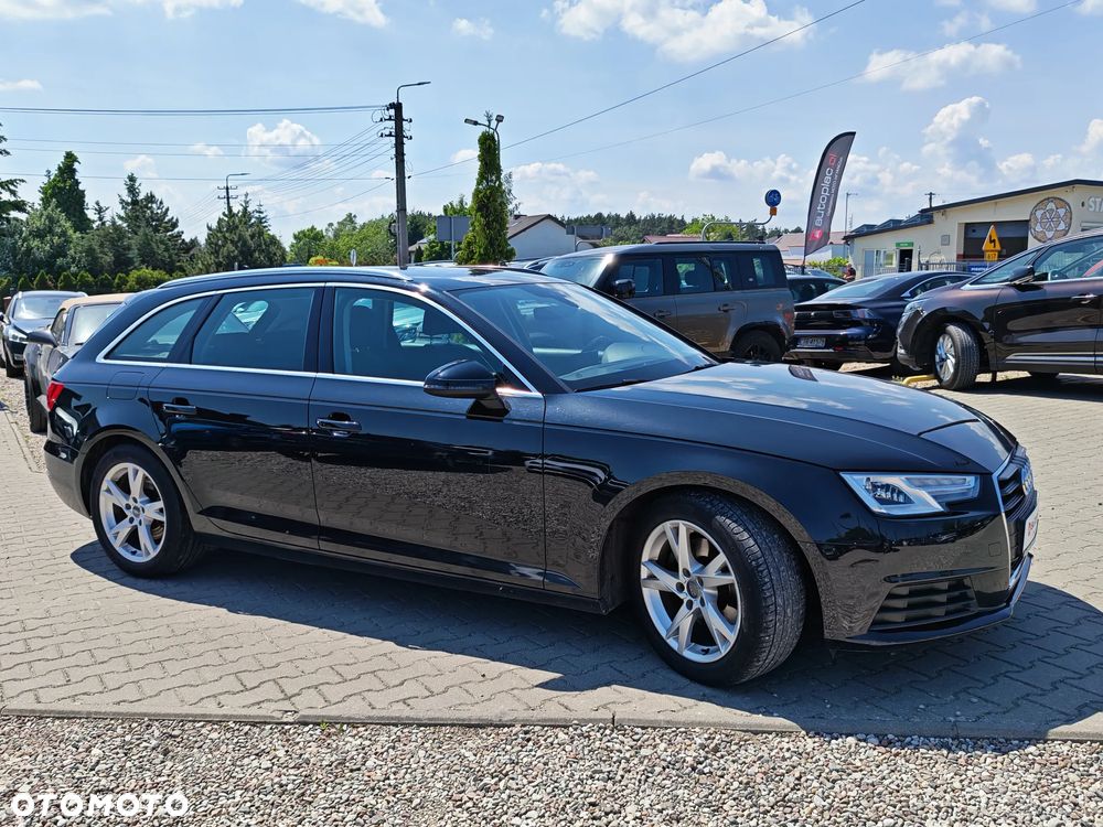 Audi A4 Avant 2.0 TDI - 11