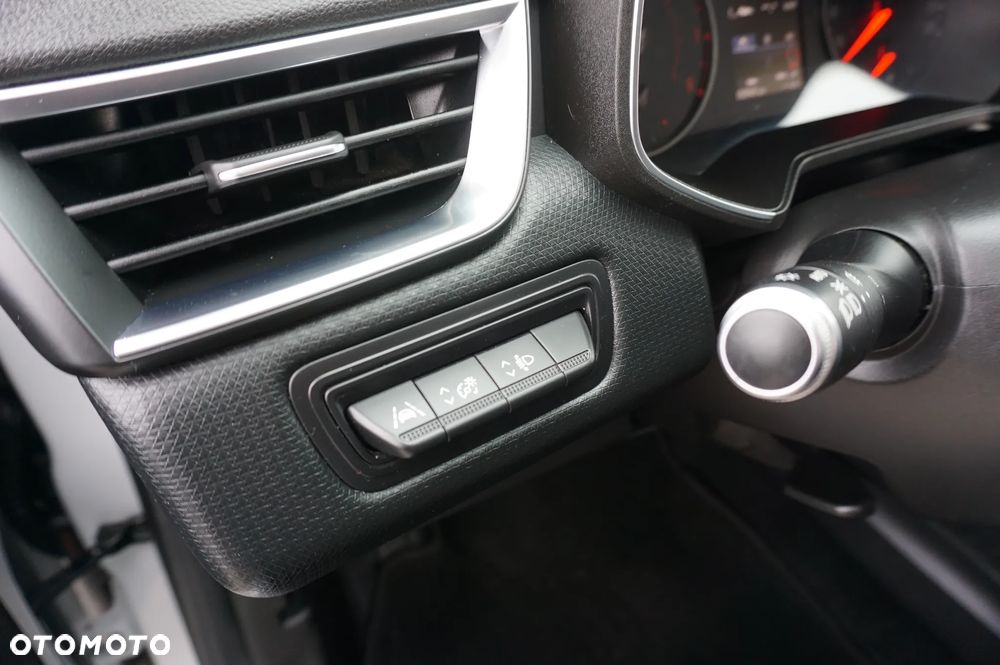 Renault Clio TCe 100 BUSINESS EDITION - 35