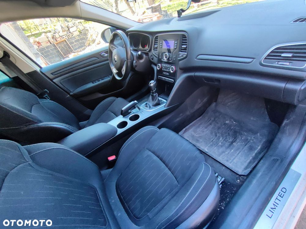 Renault Megane 1.3 TCe FAP Limited - 12