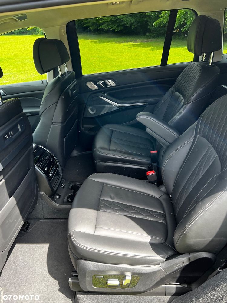 BMW X7 - 15