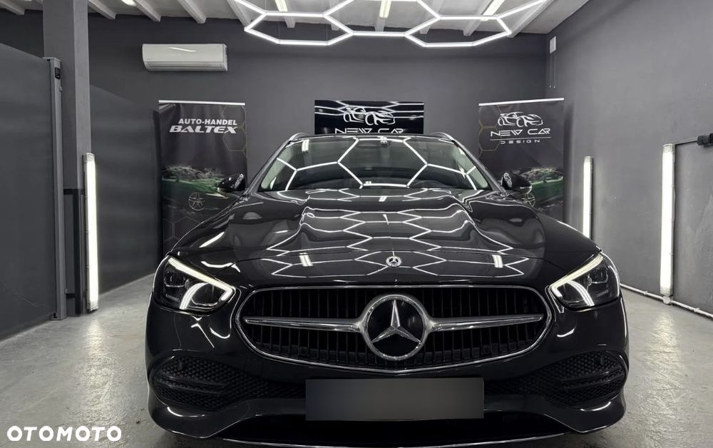 Mercedes-Benz Klasa C ver-300-e-9g--tronic-amg-line - 4