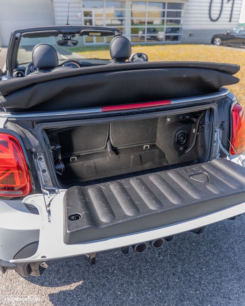 MINI Cabrio Cooper S Aut. JCW — fotografia 44