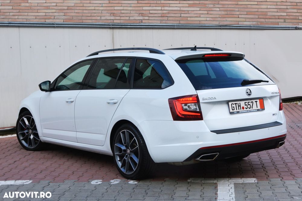 Skoda Octavia 2.0 TDI DSG RS - 15