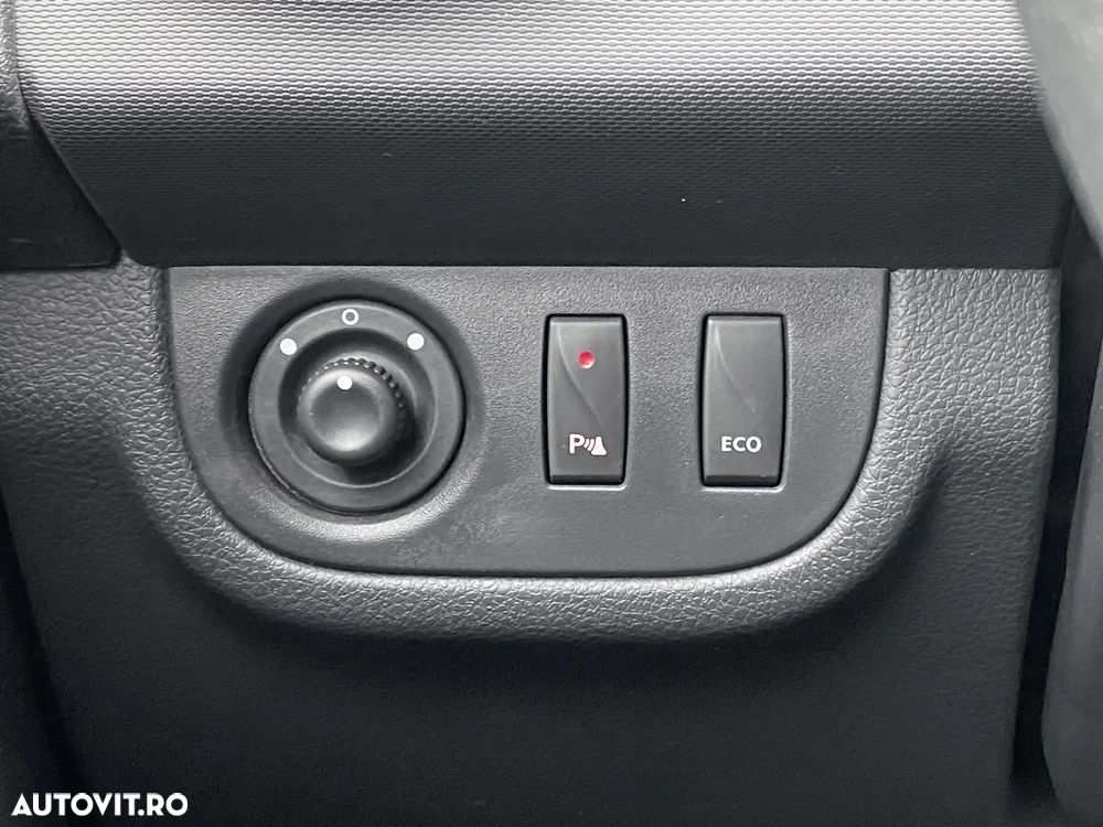 Dacia Sandero - 13