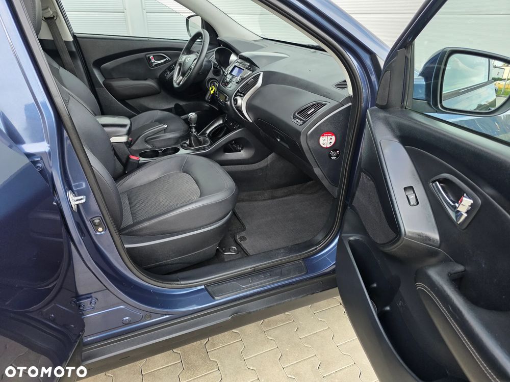 Hyundai ix35 - 23